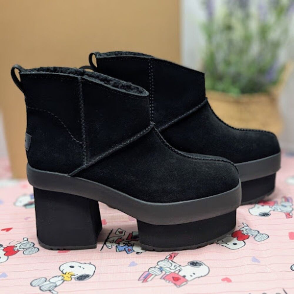 UGG Black Suede & Shearling New Heights Platform Mini Boots Women's Size 10 NIB - Picture 4 of 14